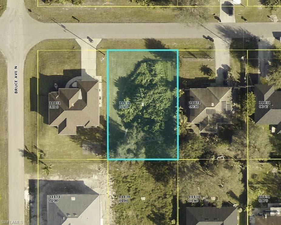 3733 14th ST W LEHIGH ACRES, FL 33971