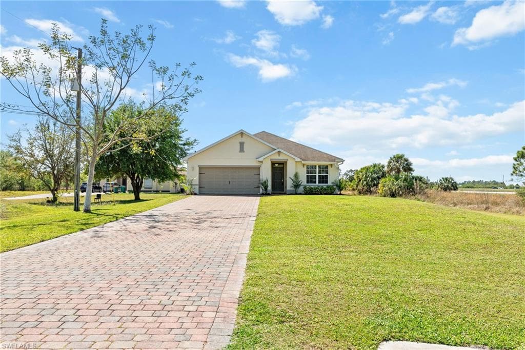 2920 35th AVE NE NAPLES, FL 34120