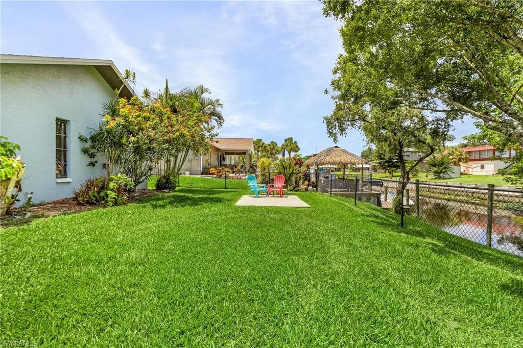 2130 Waylife CT ALVA, FL 33920