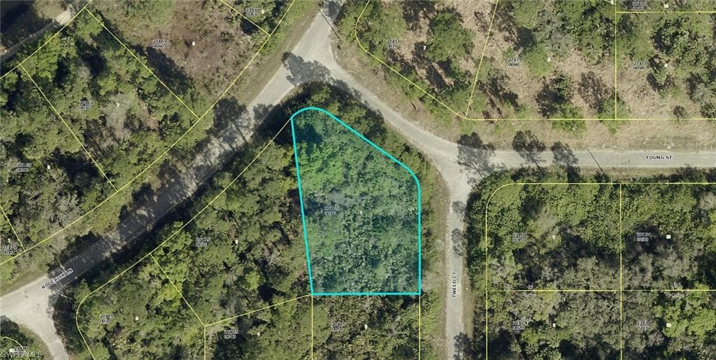 497 Young ST LEHIGH ACRES, FL 33972