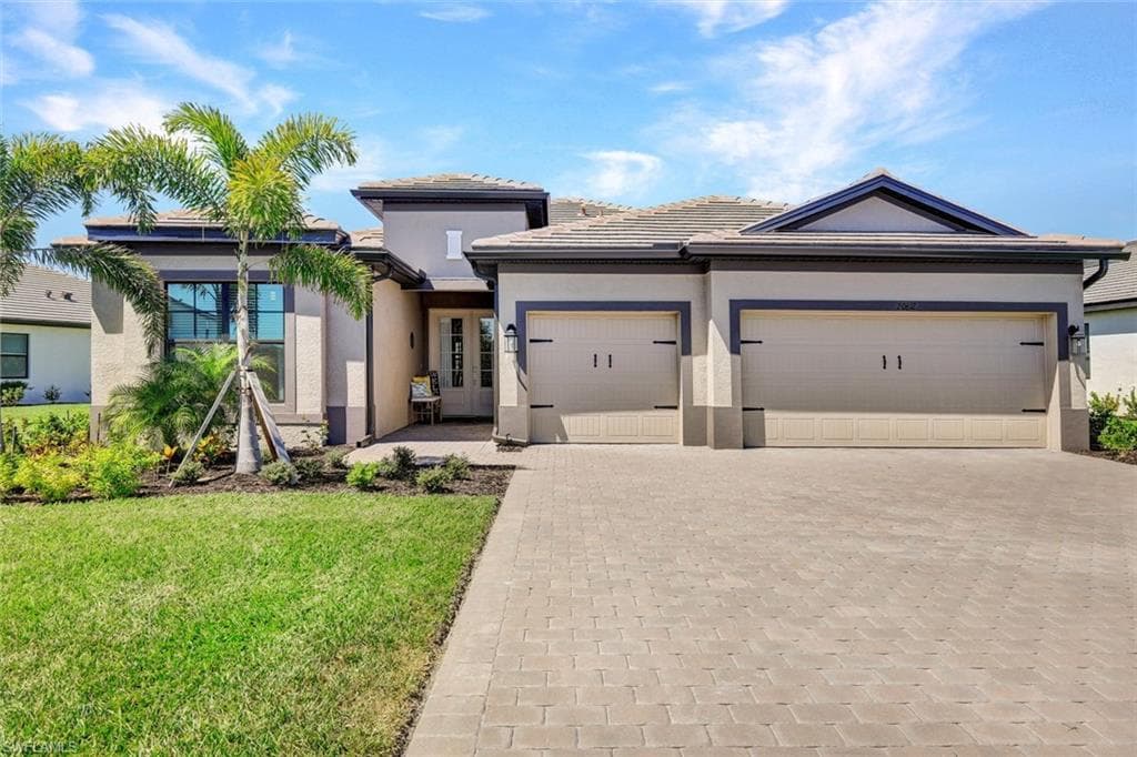 20612 Greenwich PL ESTERO, FL 33928