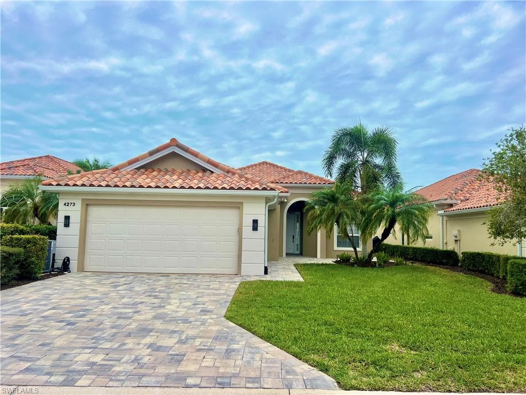 4273 Montalvo CT NAPLES, FL 34109