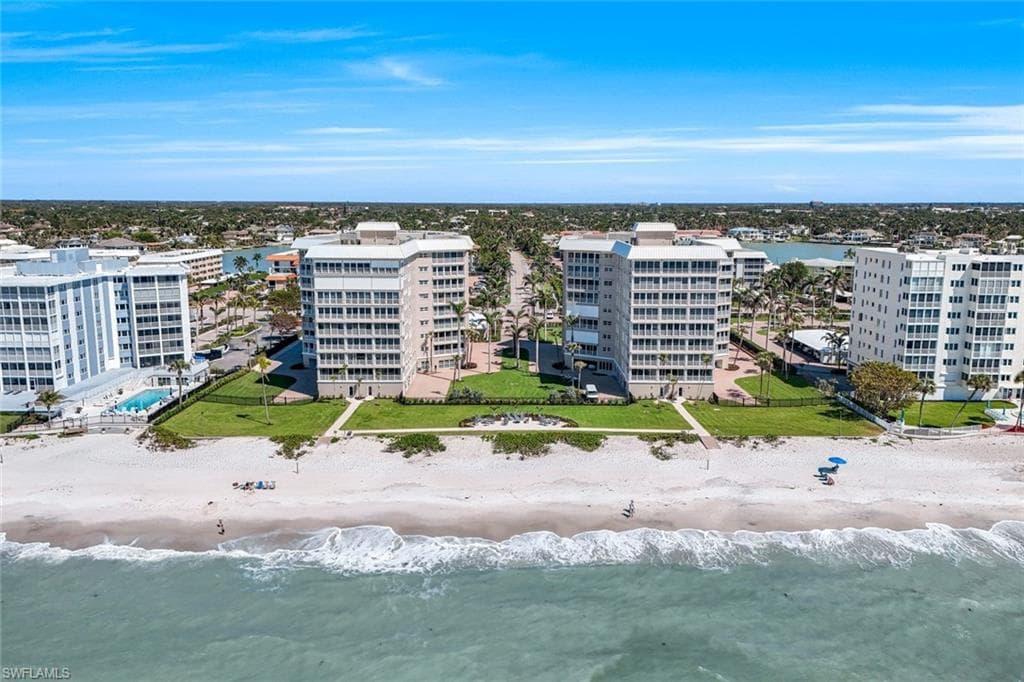 2901 Gulf Shore BLVD N 601S NAPLES, FL 34103