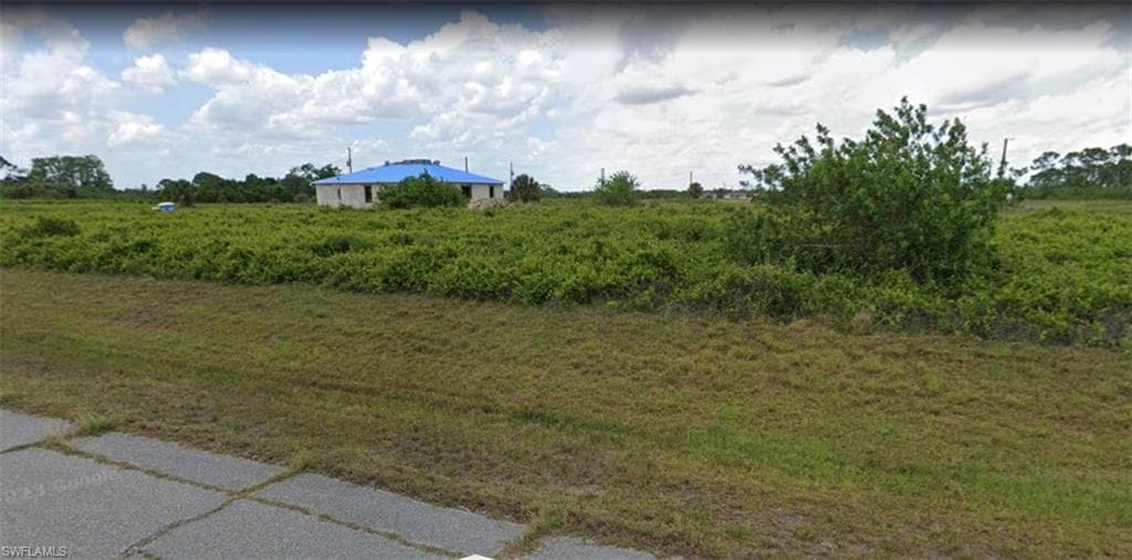 9048 Bamboo CIR LABELLE, FL 33935