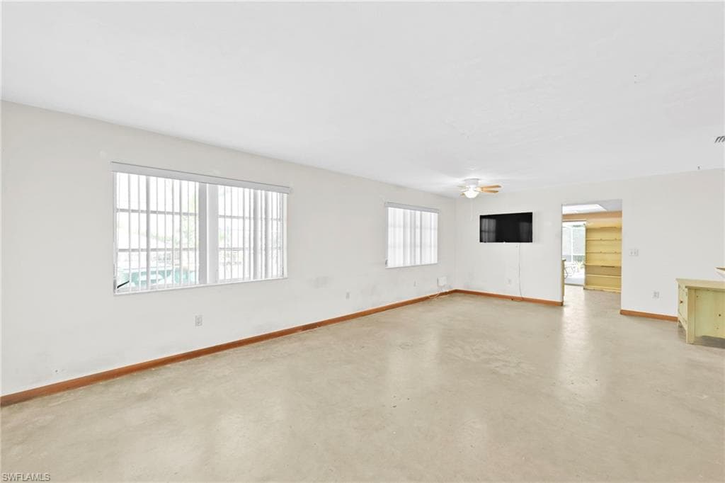 710 98th AVE N NAPLES, FL 34108