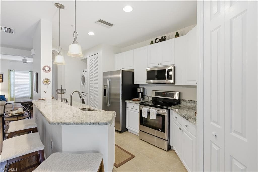 1330 Sweetwater CV 102 NAPLES, FL 34110