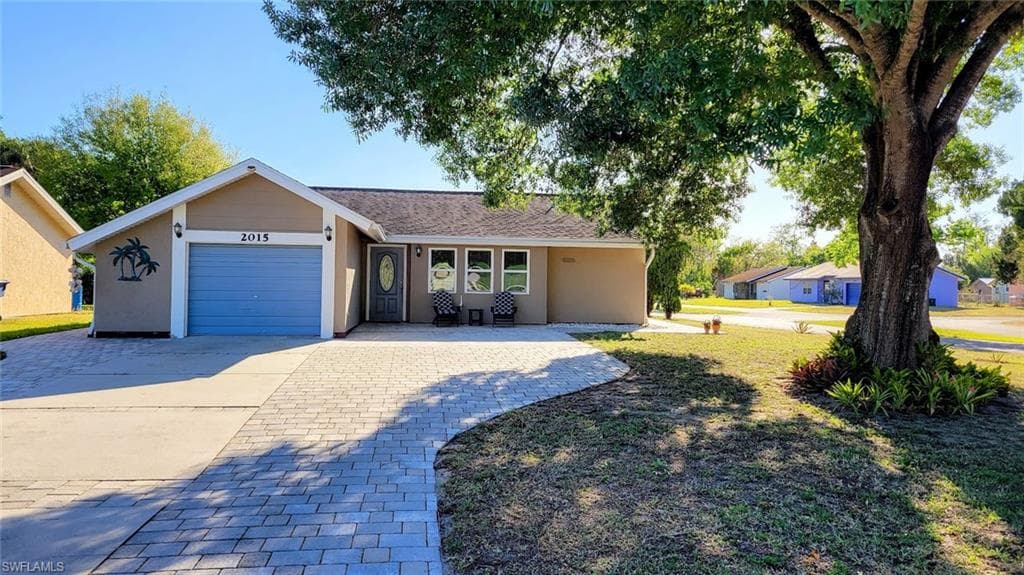 2015 Schooner DR LABELLE, FL 33935