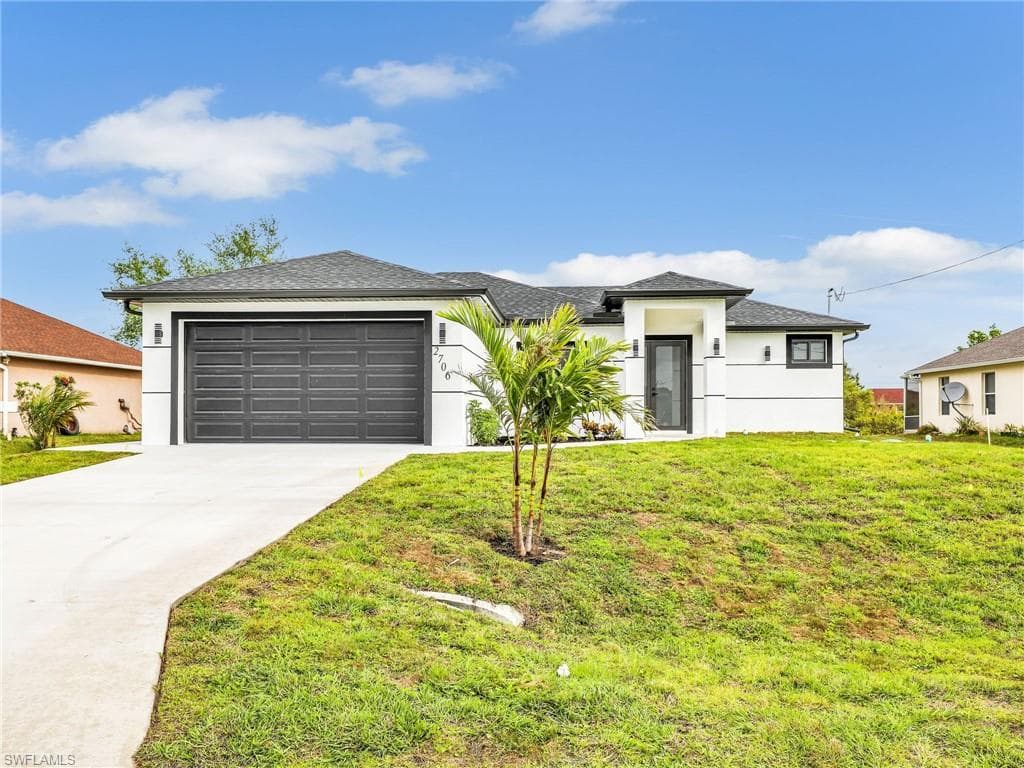 2706 25th ST SW LEHIGH ACRES, FL 33976