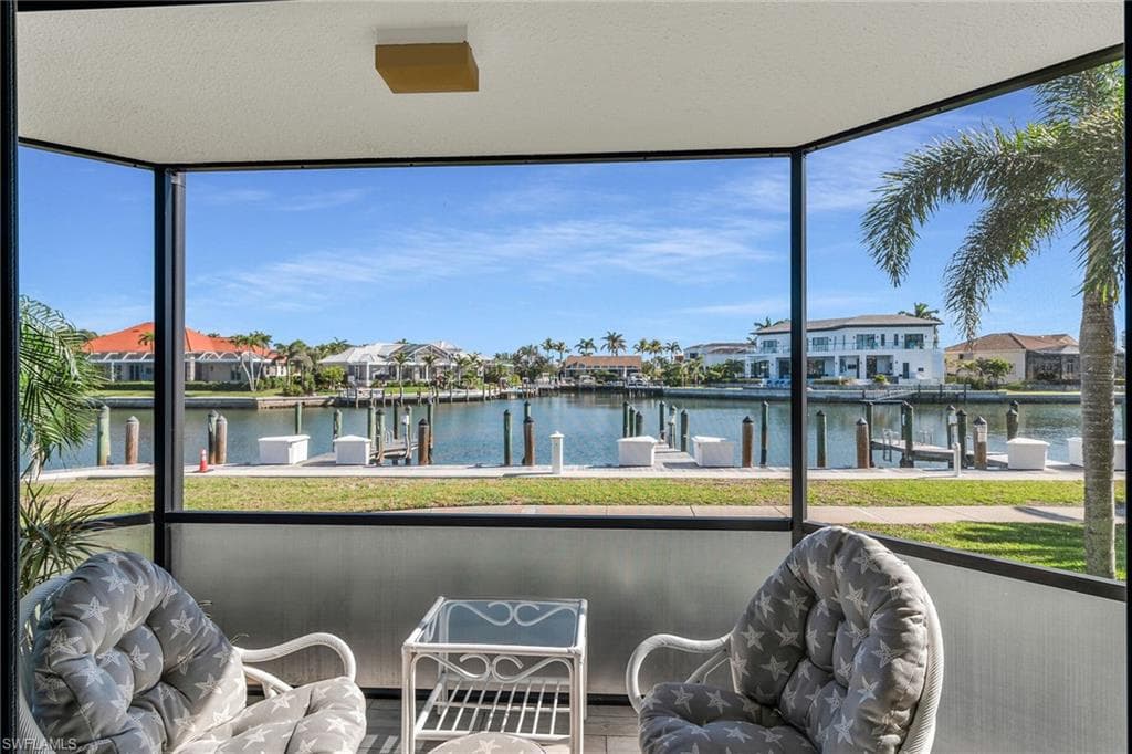 561 Seaview CT F1 MARCO ISLAND, FL 34145