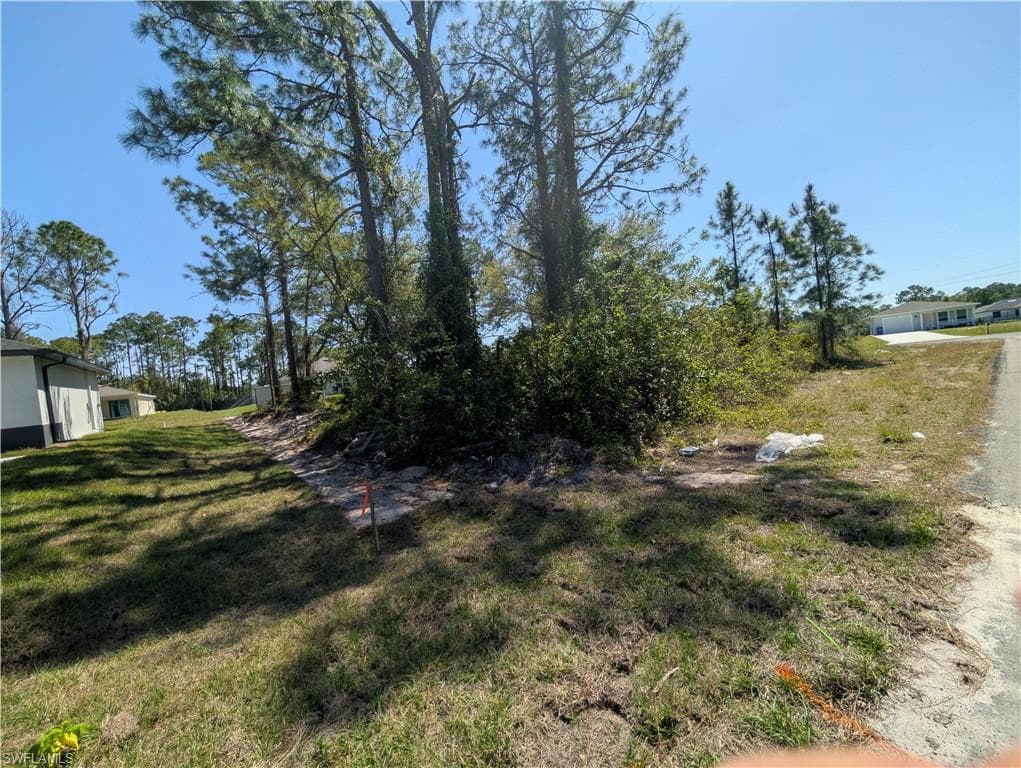 3700 Elaine AVE N LEHIGH ACRES, FL 33971