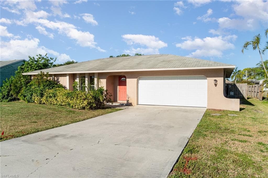 17512 Fuchsia RD FORT MYERS, FL 33967