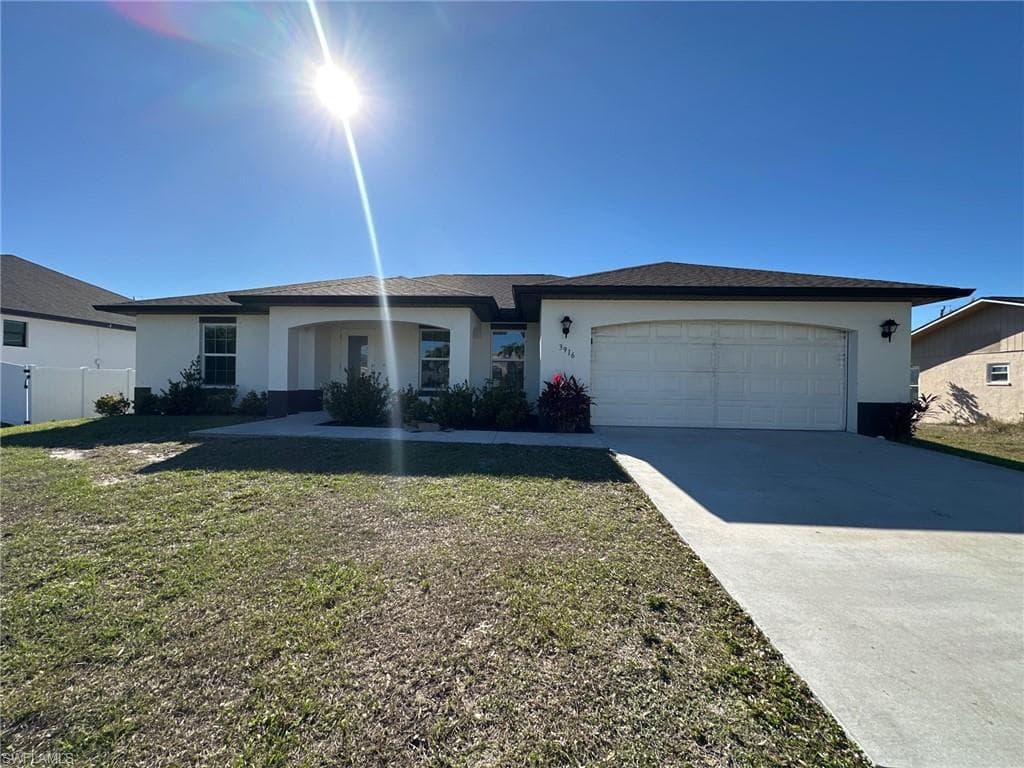3916 SW 20th PL CAPE CORAL, FL 33914