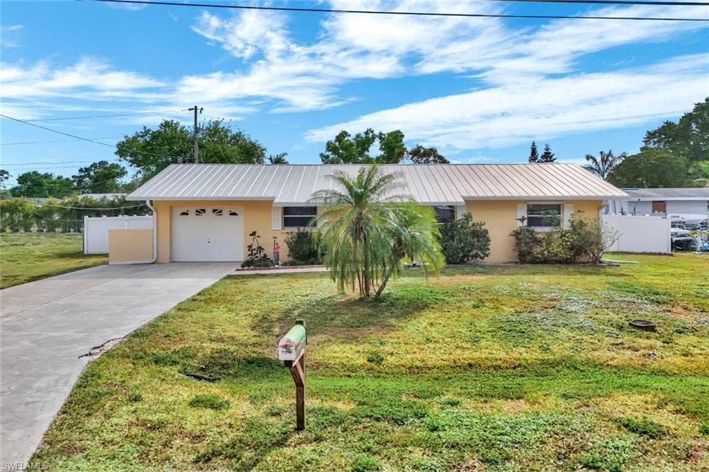 1319 Old Bridge RD NORTH FORT MYERS, FL 33917
