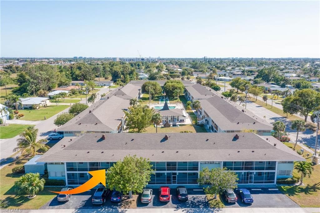 402 SE 42nd TER 8 CAPE CORAL, FL 33904