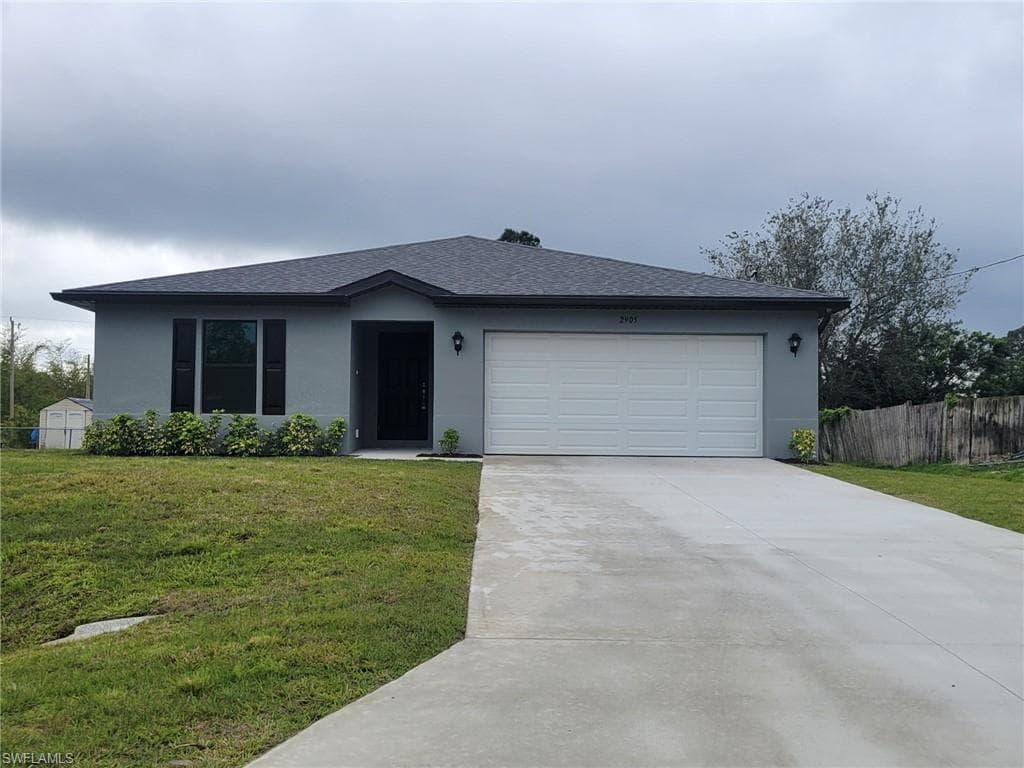 2905 6th ST SW LEHIGH ACRES, FL 33976