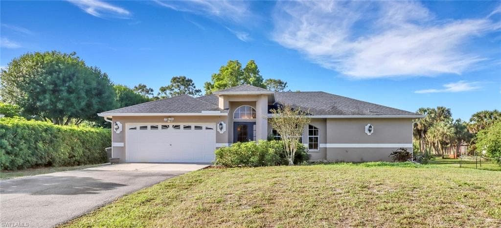 3520 20th AVE NE NAPLES, FL 34120