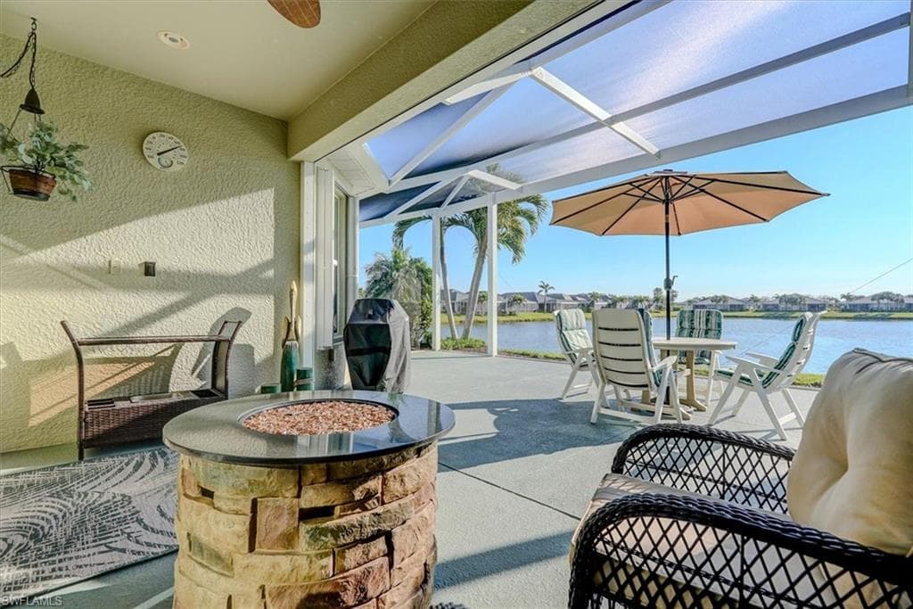 1321 Lavaca CT CAPE CORAL, FL 33991