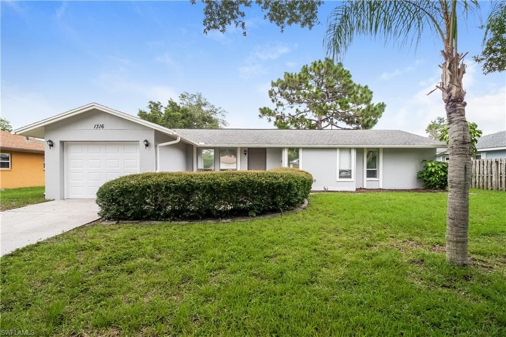 1316 Whispering LN VENICE, FL 34285
