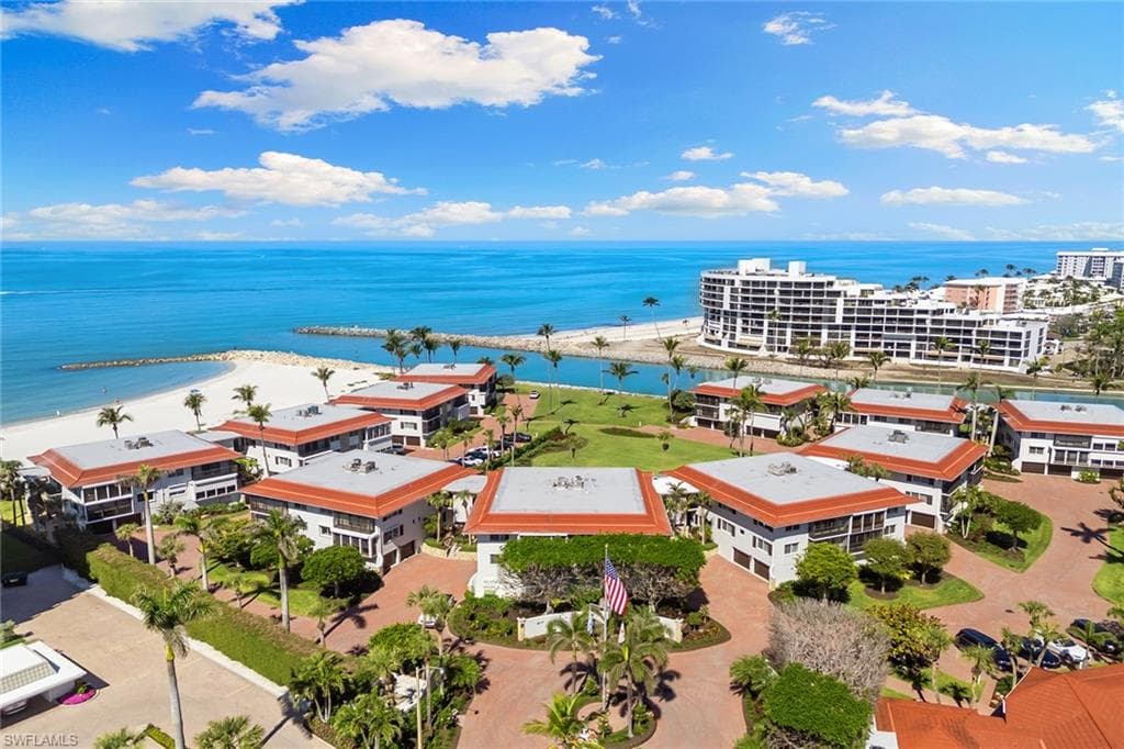 2205 Gulf Shore BLVD N E3 NAPLES, FL 34102