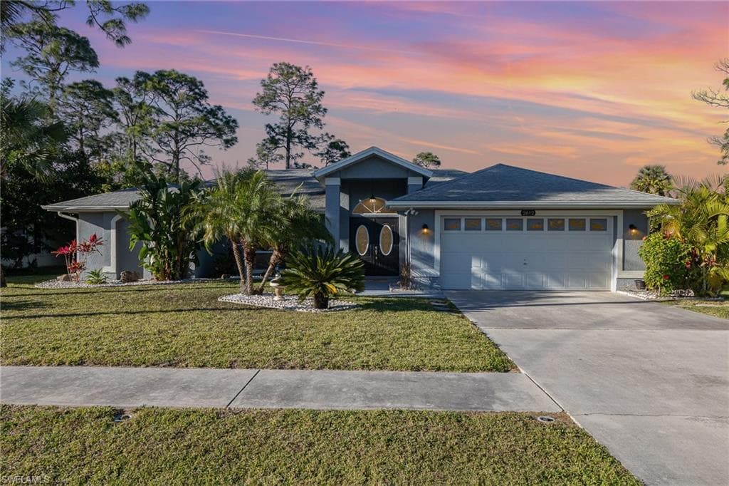 2612 6th ST W LEHIGH ACRES, FL 33971