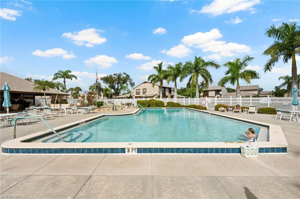 707 SE 12th AVE 104 CAPE CORAL, FL 33990
