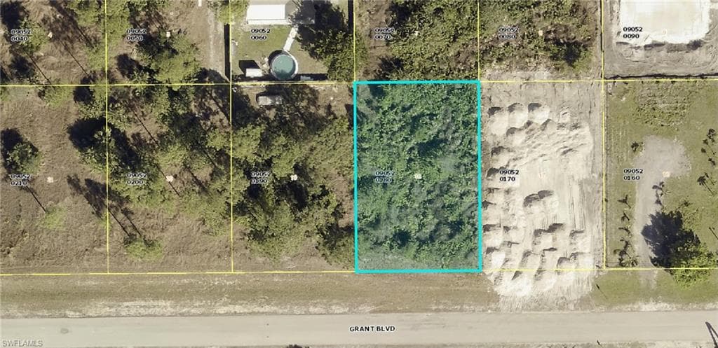 727 Grant BLVD LEHIGH ACRES, FL 33974