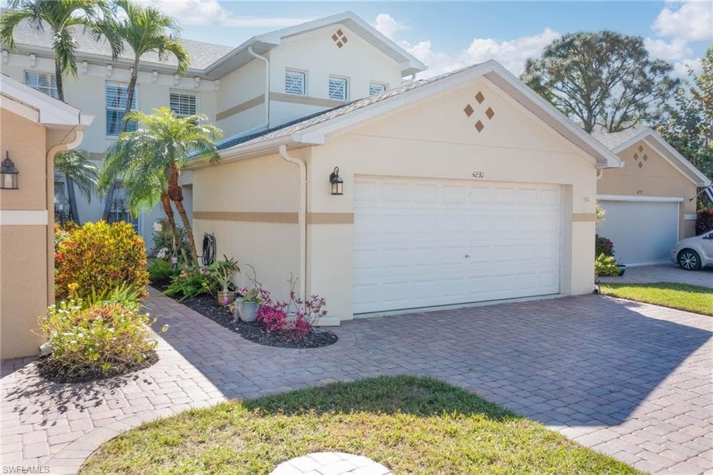 4230 Pensacola AVE ESTERO, FL 33928
