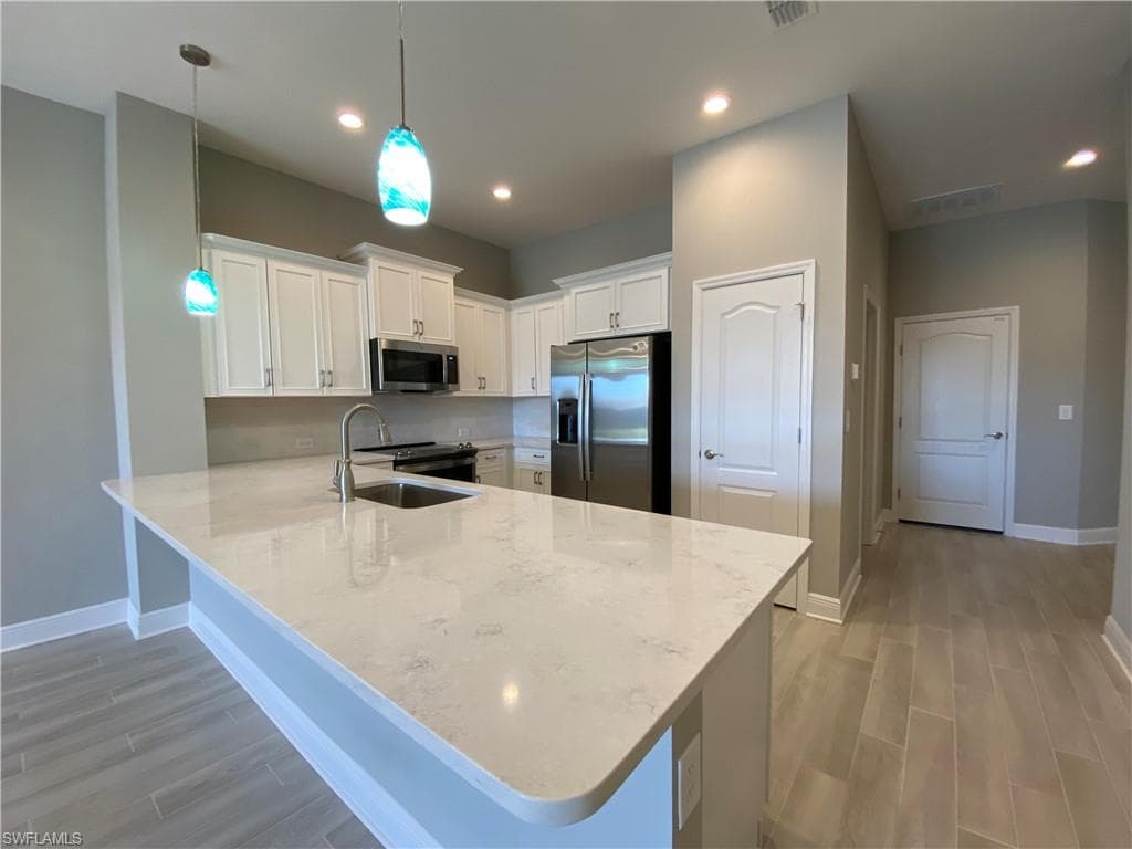 1927 Nottingham TRL PUNTA GORDA, FL 33980