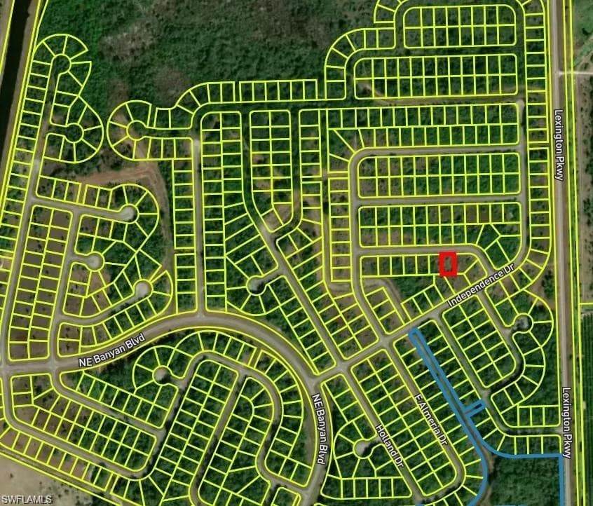 208 Elmwood ST LABELLE, FL 33935