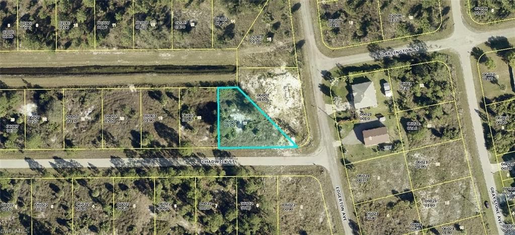 940 Chadwick ST LEHIGH ACRES, FL 33974
