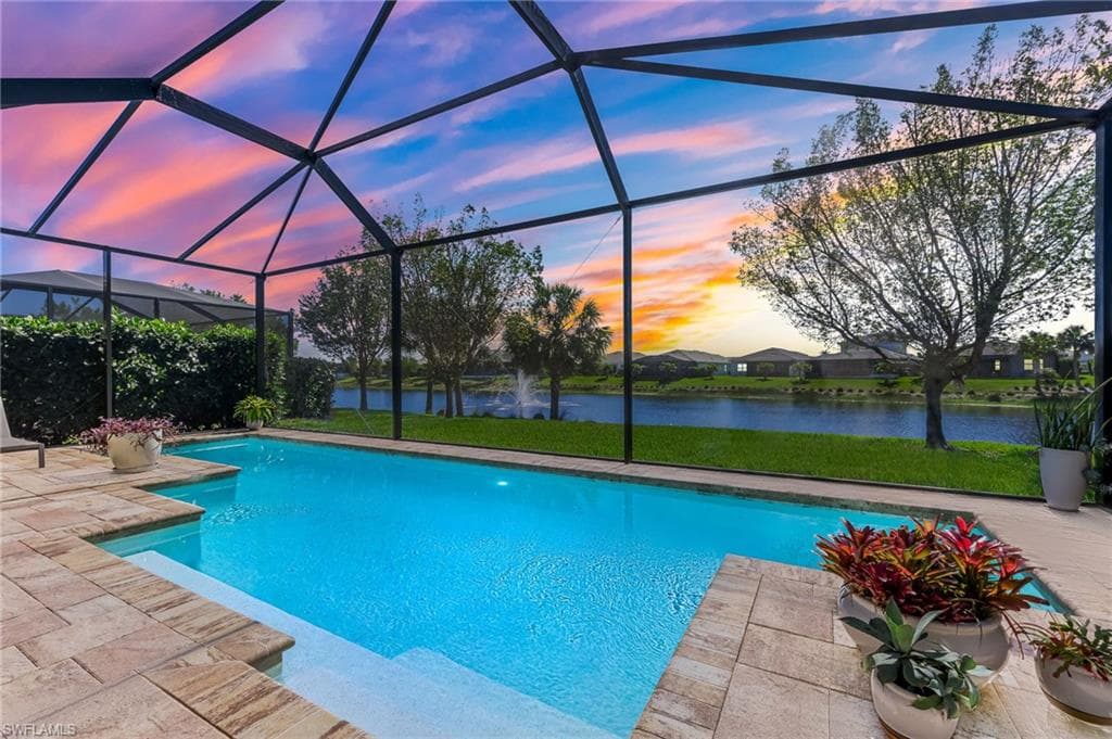 8888 Redonda DR NAPLES, FL 34114
