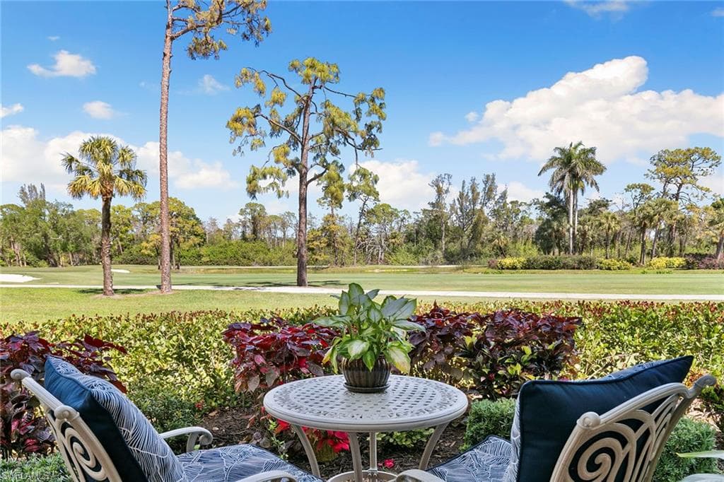 1111 Wildwood LN 1111 NAPLES, FL 34105