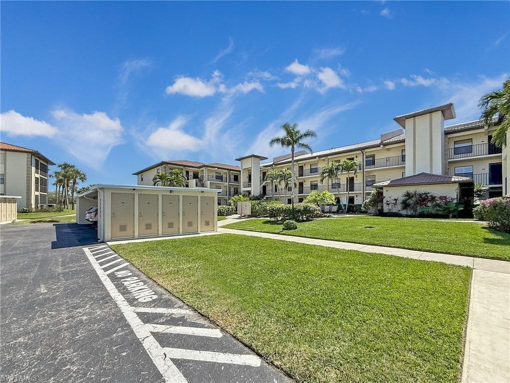 12621 Kelly Sands WAY 326 FORT MYERS, FL 33908