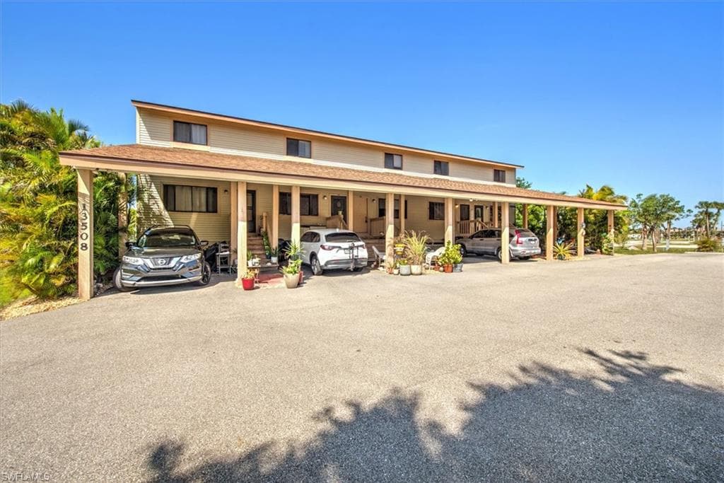 13508 Siesta Pines CT 7 FORT MYERS, FL 33908