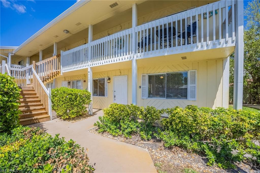 4605 Bayshore DR G6 NAPLES, FL 34112