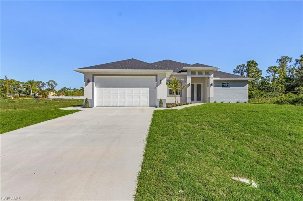 4819 4th ST W LEHIGH ACRES, FL 33971