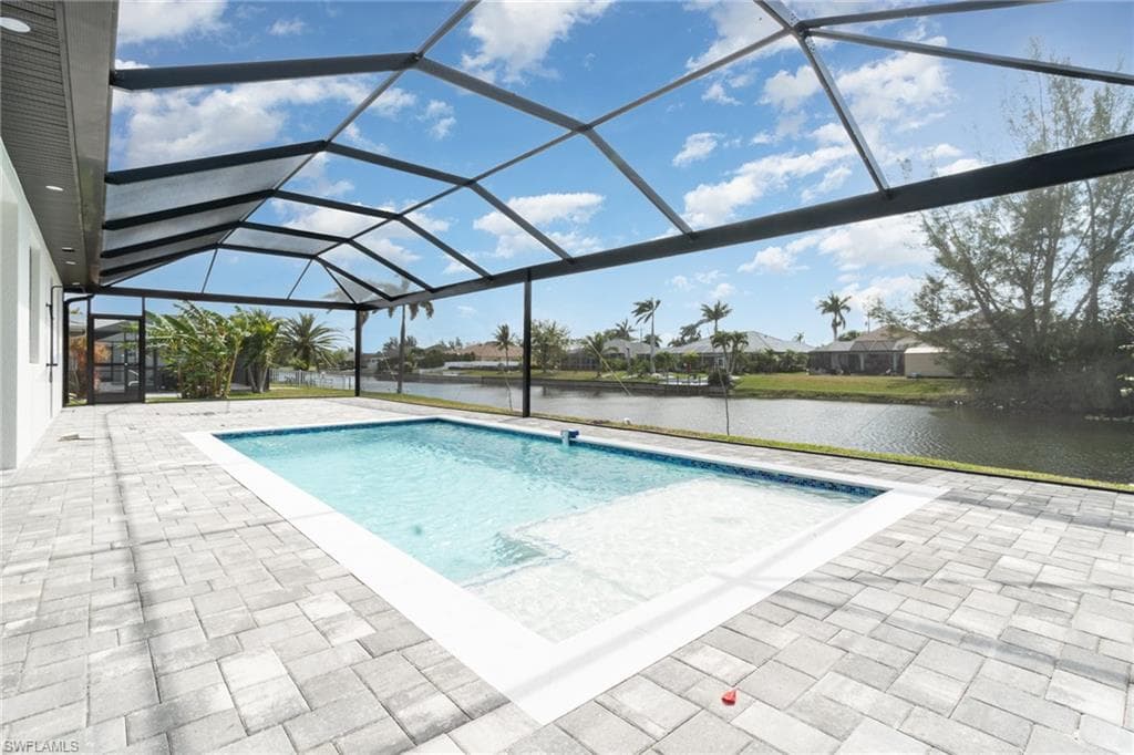 126 SE 20th ST CAPE CORAL, FL 33990