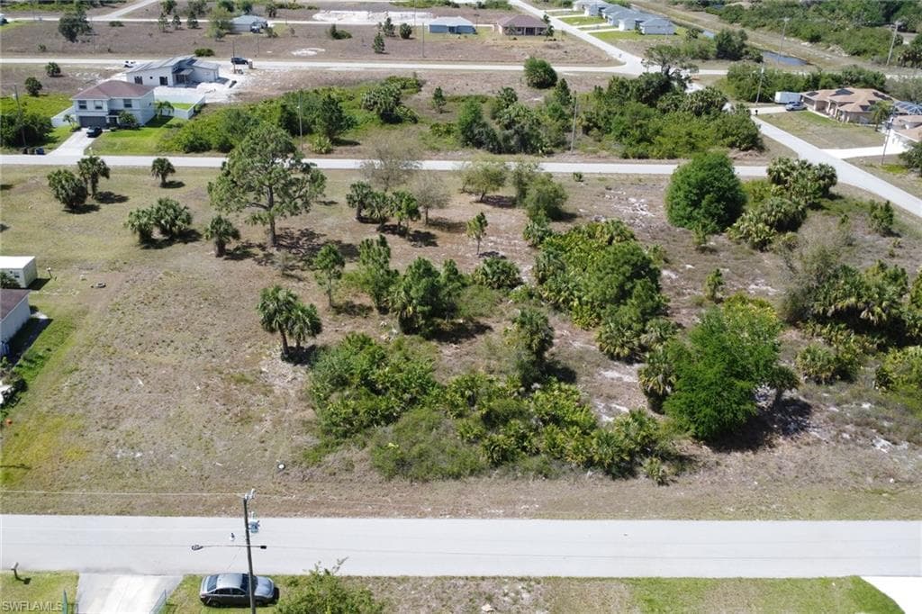 912 Mercury AVE S LEHIGH ACRES, FL 33974