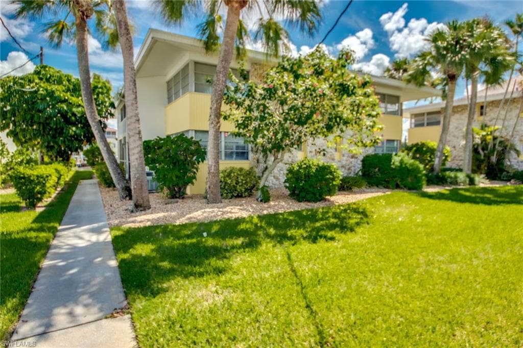 4613 SE 5th AVE 101 CAPE CORAL, FL 33904