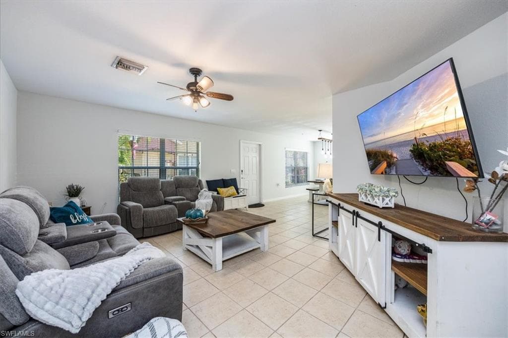 9072 Gervais CIR 307 NAPLES, FL 34120