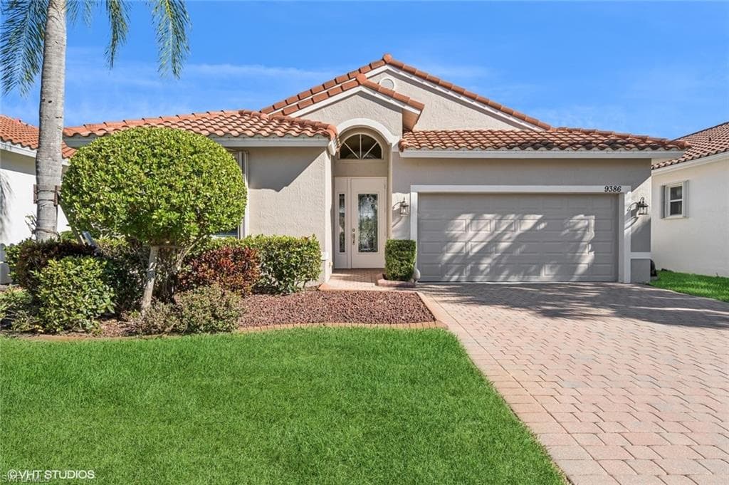 9386 Springview LOOP ESTERO, FL 33928