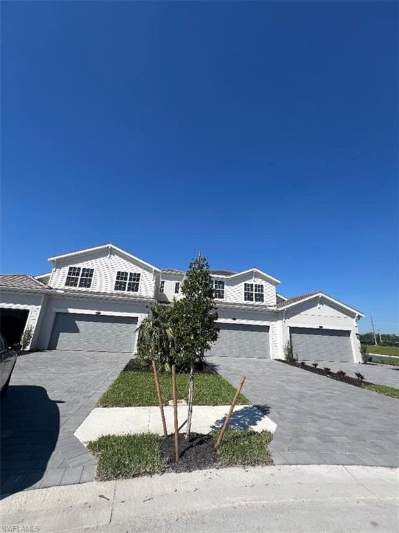 5655 Melbourne CT 8121 AVE MARIA, FL 34142
