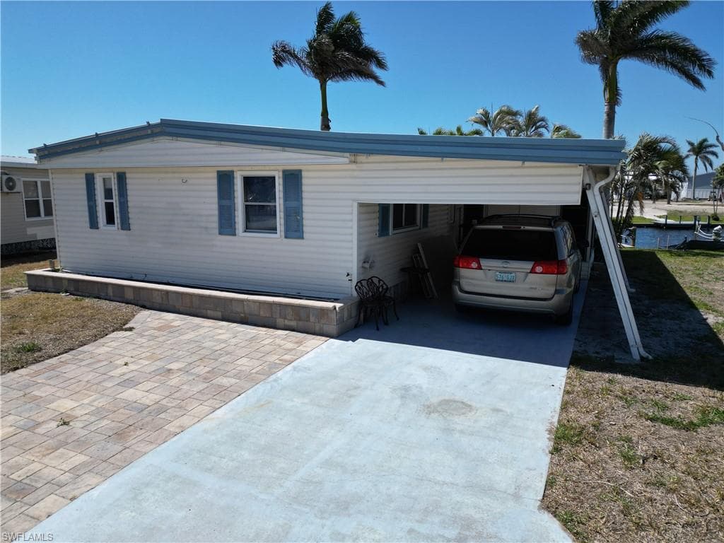 17650 Peppard DR FORT MYERS BEACH, FL 33931