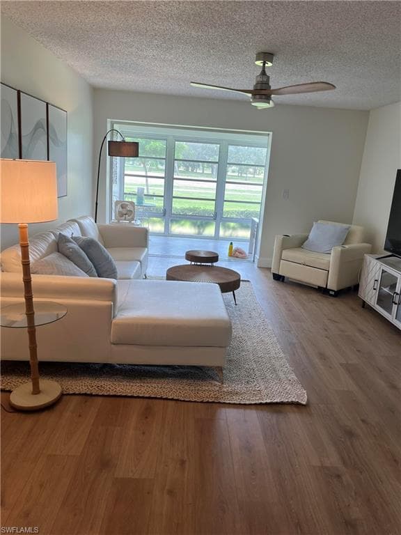 315 Saint Andrews BLVD D7 NAPLES, FL 34113