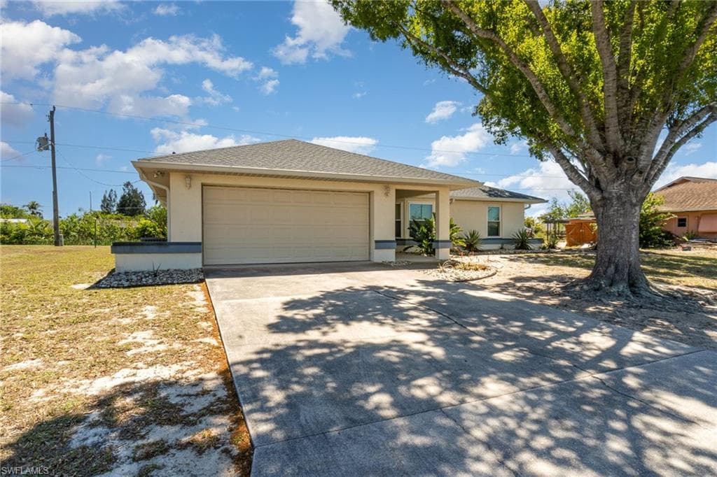 7276 Coolidge RD FORT MYERS, FL 33967
