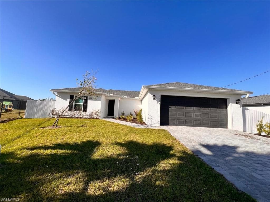 1107 NE 44th LN CAPE CORAL, FL 33909
