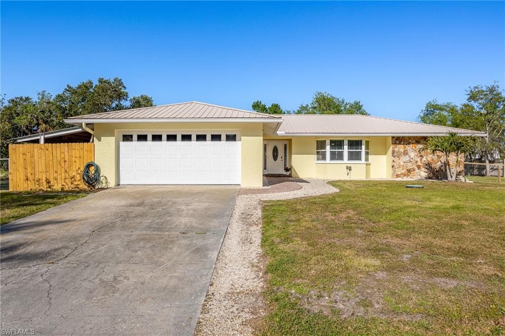 4940 Shady River LN FORT MYERS, FL 33905