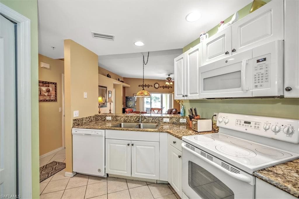 12141 Summergate CIR 102 FORT MYERS, FL 33913