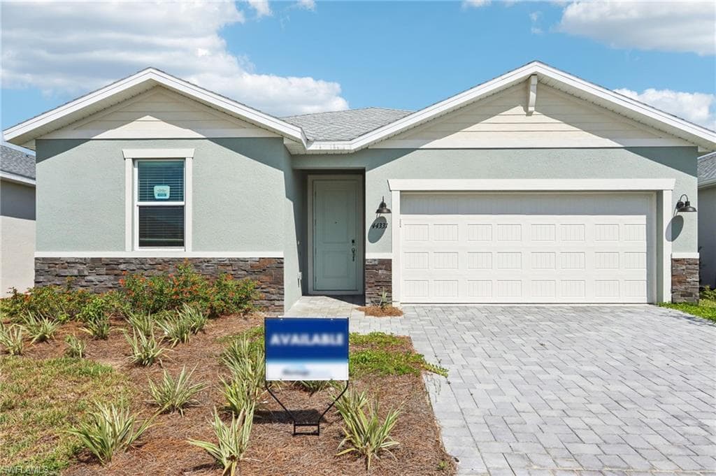 44331 Frontier DR PUNTA GORDA, FL 33982