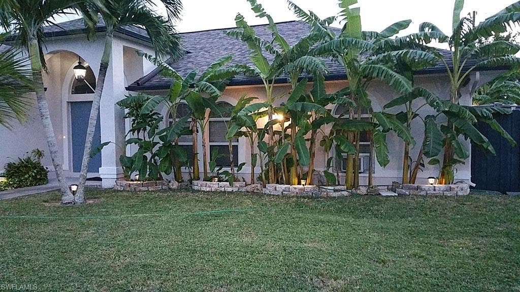 1102 SW 42nd TER CAPE CORAL, FL 33914